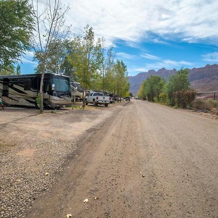 Funstays Glamping Setup Tent In Rv Park #1 Ok-T1 Моуаб Екстериор снимка